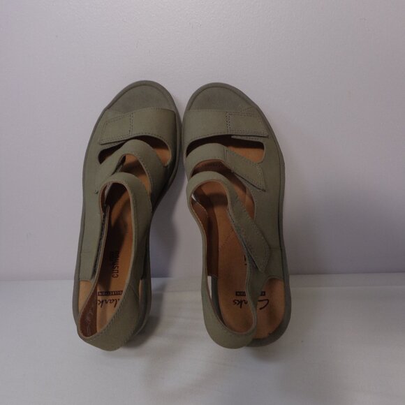 Clarks Reedly Juno Sandals Nubuck Wedge Sage Green Adjustable Straps Women's 6M - Picture 8 of 10